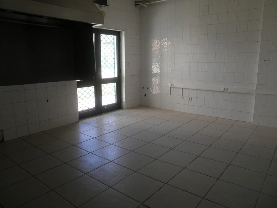 Loja para Venda em Ponte de Sor, Tramaga e Vale de Açor Foto 6