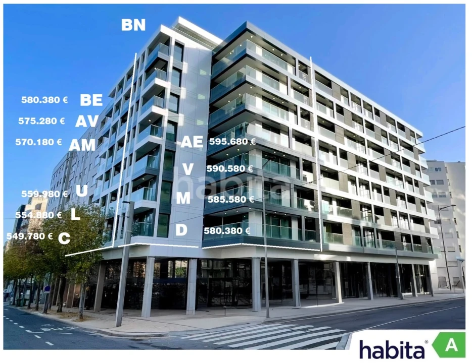 Apartamento T3 para Venda em Mafamude e Vilar do Paraíso Foto 24