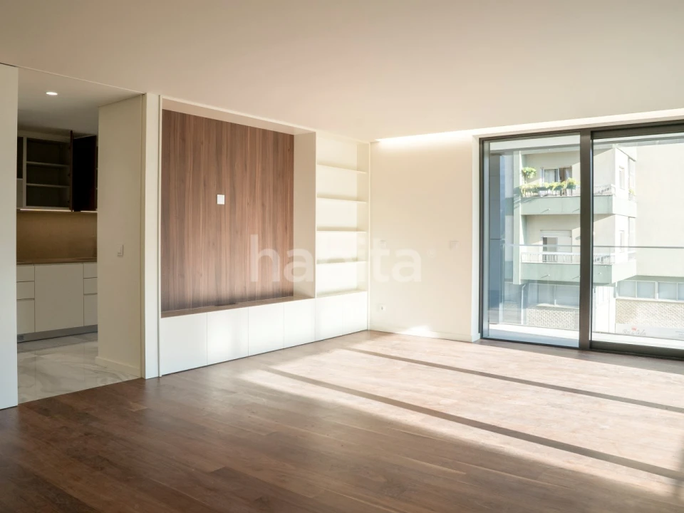 Apartamento T3 para Venda em Mafamude e Vilar do Paraíso Foto 2