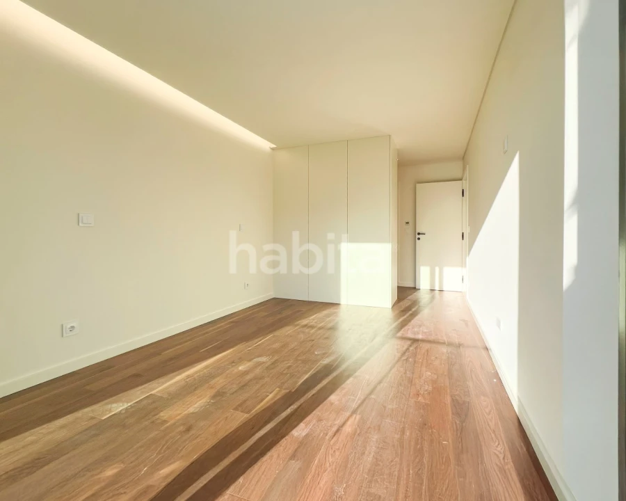 Apartamento T3 para Venda em Mafamude e Vilar do Paraíso Foto 9