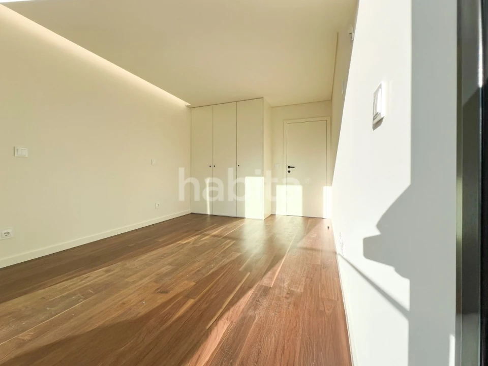 Apartamento T3 para Venda em Mafamude e Vilar do Paraíso Foto 10