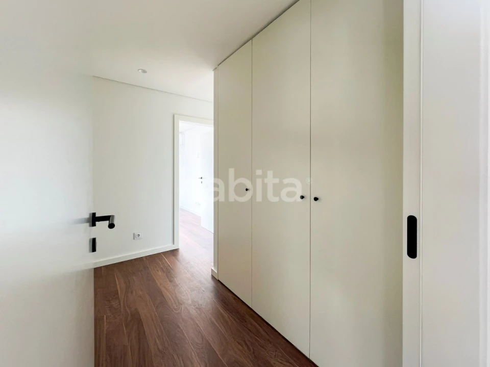 Apartamento T3 para Venda em Mafamude e Vilar do Paraíso Foto 13