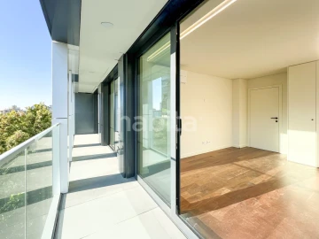 Apartamento T3 para Venda em Mafamude e Vilar do Paraíso