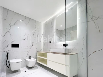 Apartamento T3 para Venda em Mafamude e Vilar do Paraíso