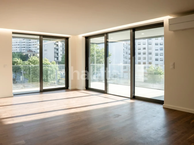 Apartamento T3 para Venda em Mafamude e Vilar do Paraíso Foto 1