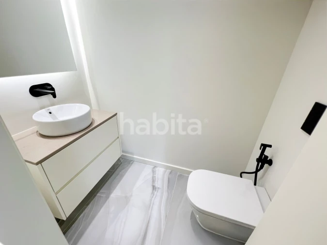Apartamento T3 para Venda em Mafamude e Vilar do Paraíso Foto 11