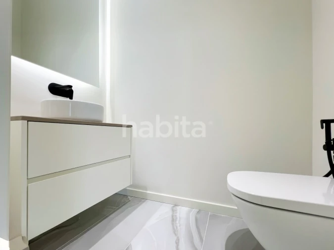 Apartamento T3 para Venda em Mafamude e Vilar do Paraíso Foto 12