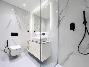 Apartamento T3 para Venda em Mafamude e Vilar do Paraíso