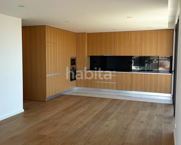 Apartamento T3 para Venda em Canidelo Foto 9