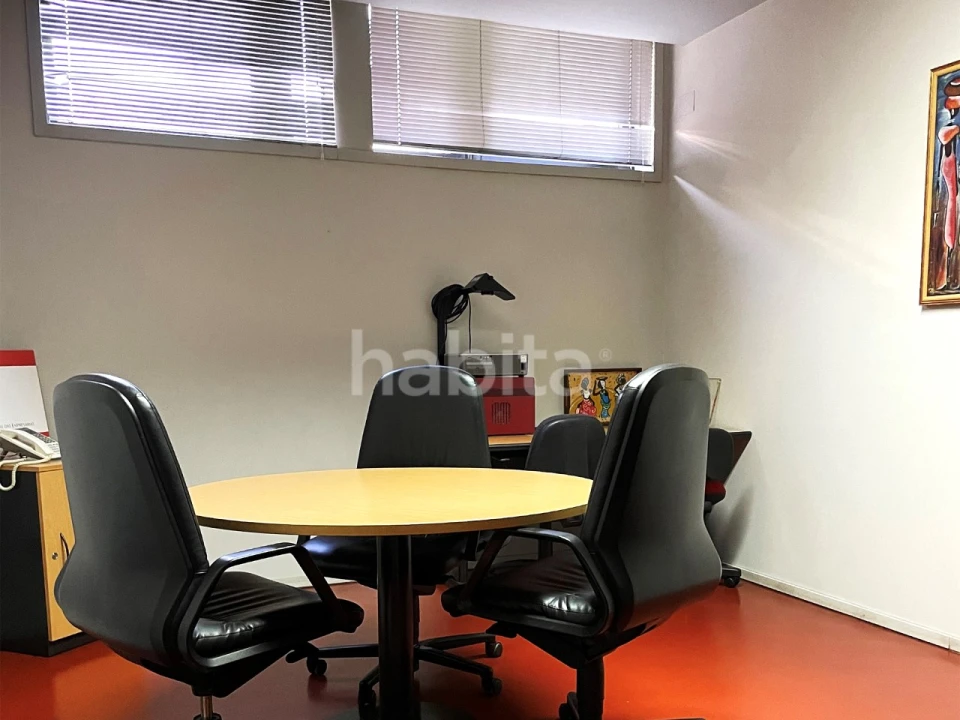 Escritório para Arrendamento em Lordelo do Ouro e Massarelos Foto 17