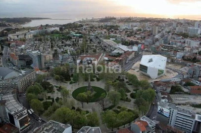 Escritório para Arrendamento em Lordelo do Ouro e Massarelos