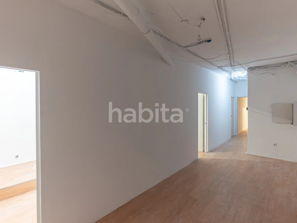 Loja para Venda em Lordelo do Ouro e Massarelos Foto 32