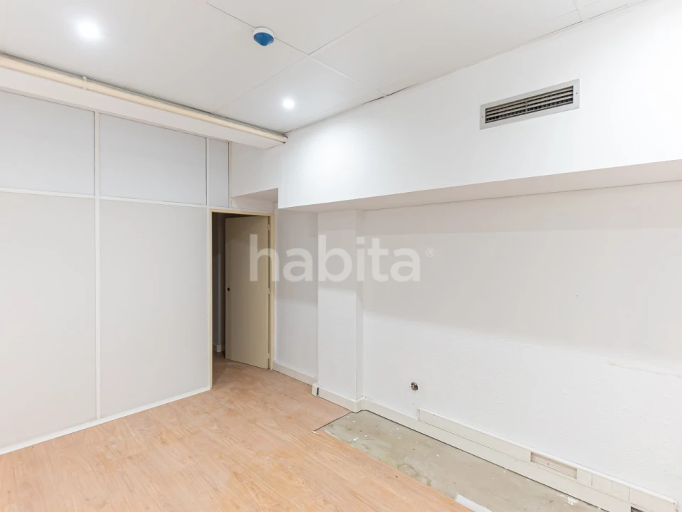 Loja para Venda em Lordelo do Ouro e Massarelos Foto 36