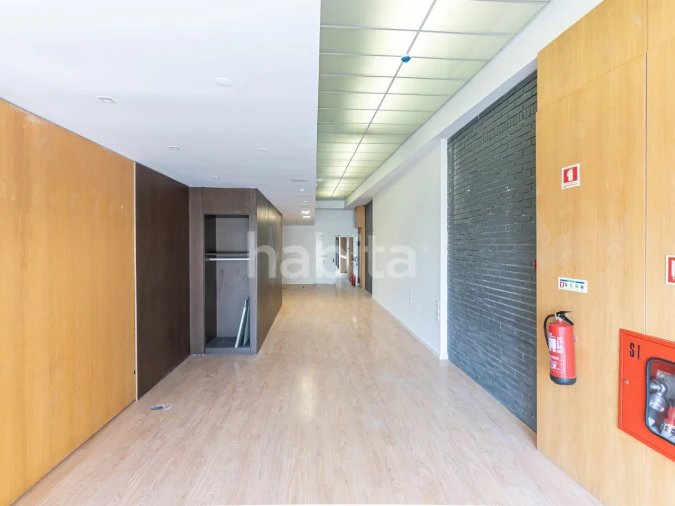 Loja para Venda em Lordelo do Ouro e Massarelos Foto 4