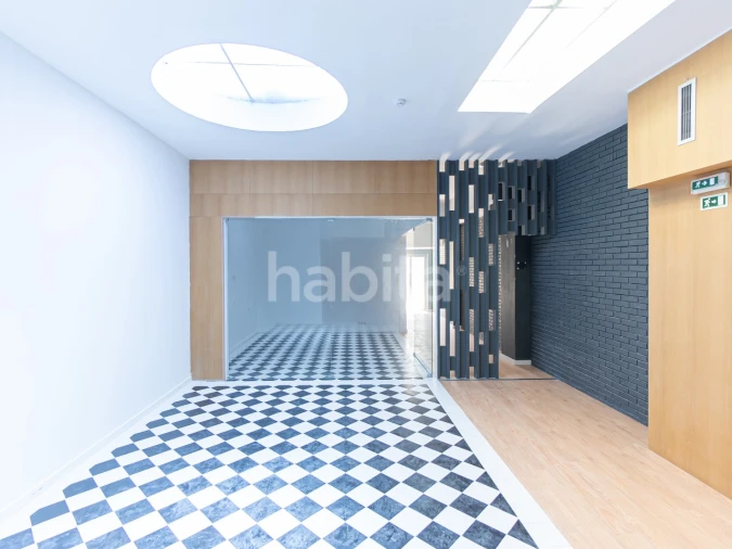 Loja para Venda em Lordelo do Ouro e Massarelos Foto 13