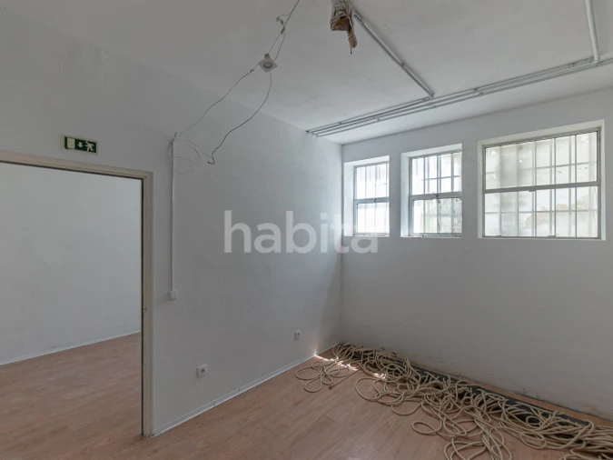 Loja para Venda em Lordelo do Ouro e Massarelos Foto 29