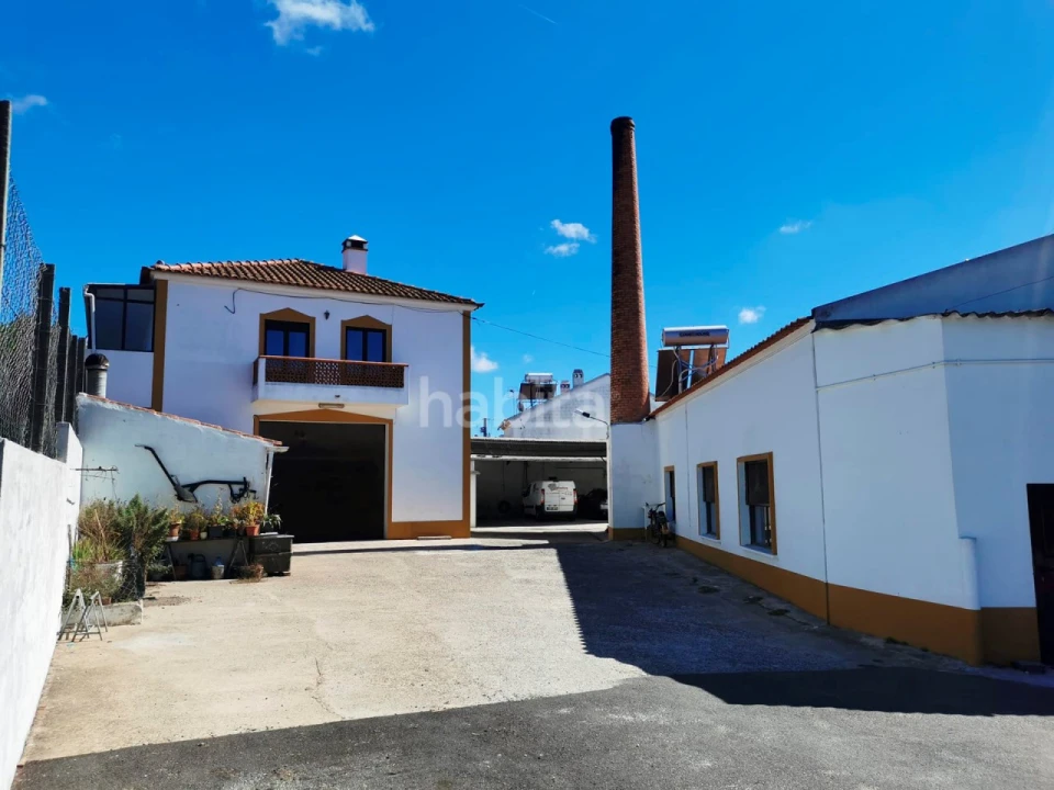 Moradia T4 para Venda em Cercal Foto 6