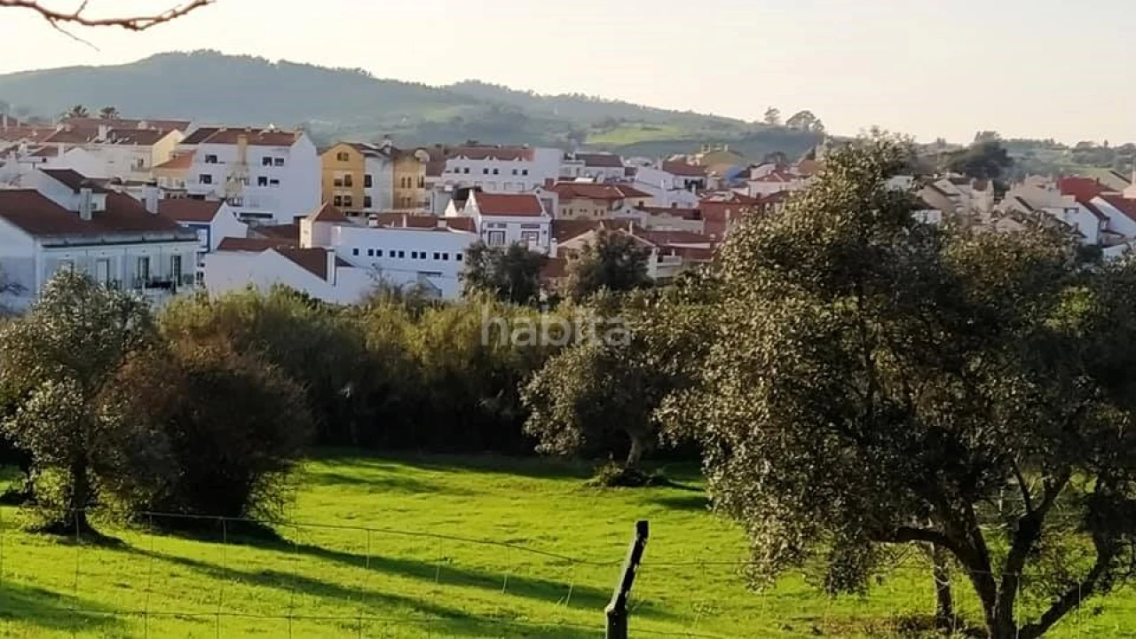 Moradia T4 para Venda em Cercal Foto 1