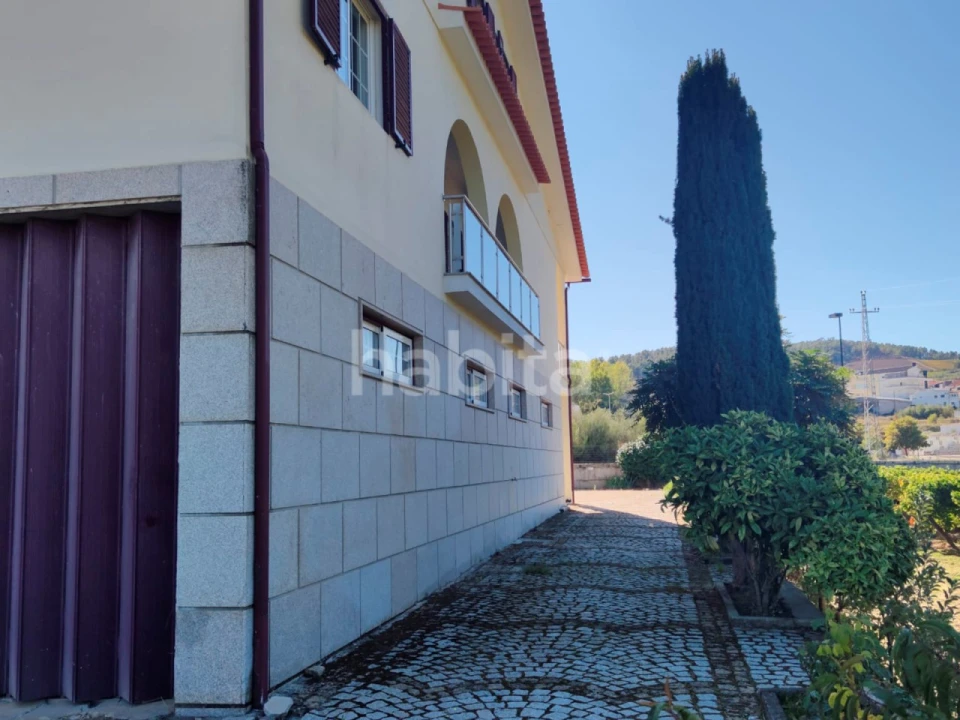 Quinta T10 para Venda em Alijo Foto 11