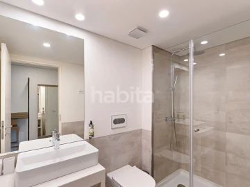 Apartamento T1 para Venda em Santa Marinha e São Pedro da Afurada