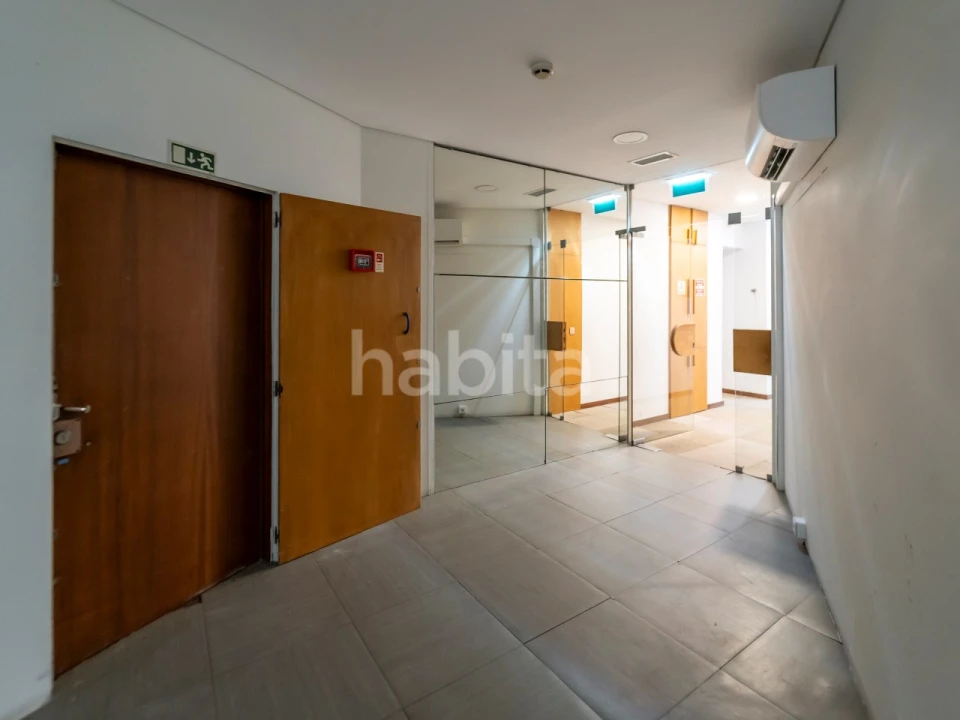 Escritório para Venda em Avenidas Novas Foto 19