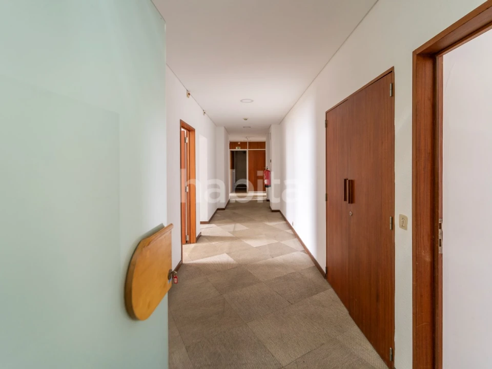 Escritório para Venda em Avenidas Novas Foto 20