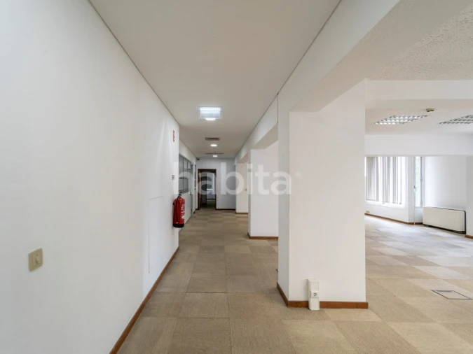 Escritório para Venda em Avenidas Novas Foto 9