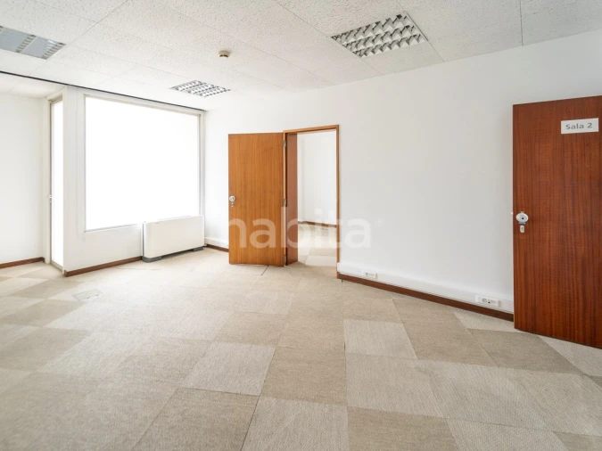 Escritório para Venda em Avenidas Novas Foto 24