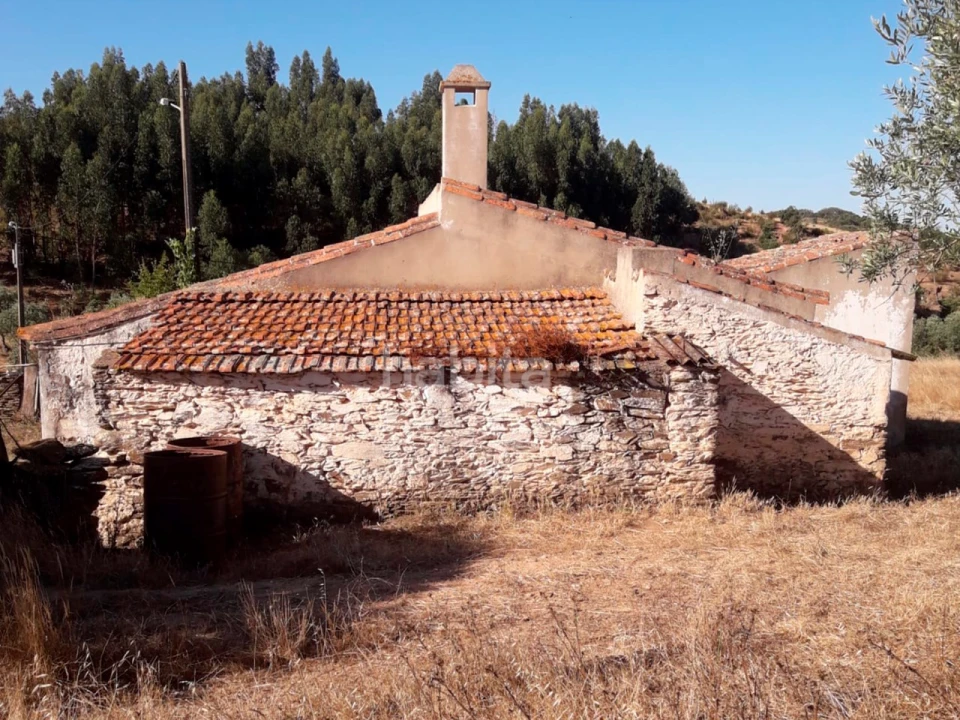 Quinta T2 para Venda em Ourique Foto 3