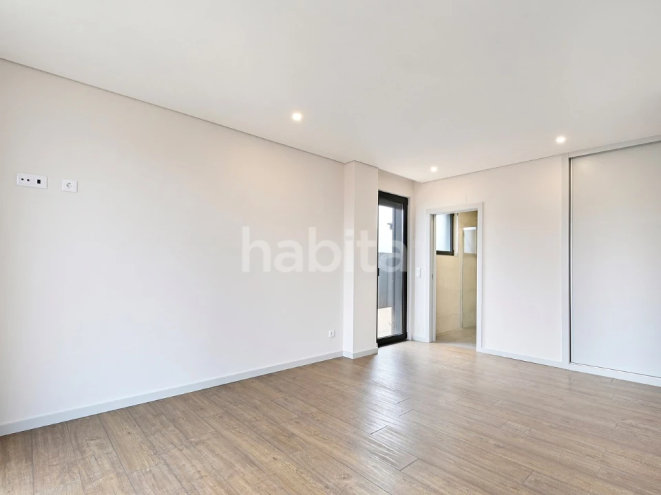 Apartamento T4 para Venda em Cedofeita, Santo Ildefonso, Sé, Miragaia, São Nicolau e Vitória Foto 24