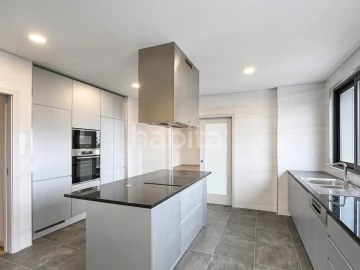 Apartamento T4 para Venda em Cedofeita, Santo Ildefonso, Sé, Miragaia, São Nicolau e Vitória