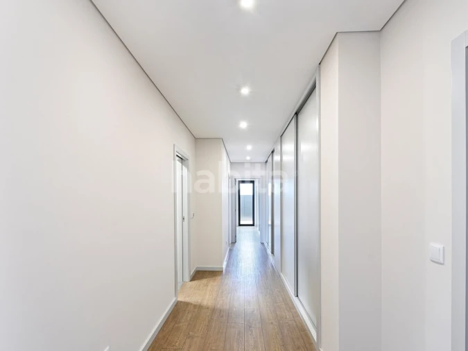 Apartamento T4 para Venda em Cedofeita, Santo Ildefonso, Sé, Miragaia, São Nicolau e Vitória Foto 19