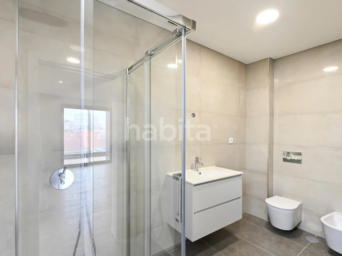 Apartamento T4 para Venda em Cedofeita, Santo Ildefonso, Sé, Miragaia, São Nicolau e Vitória Foto 25