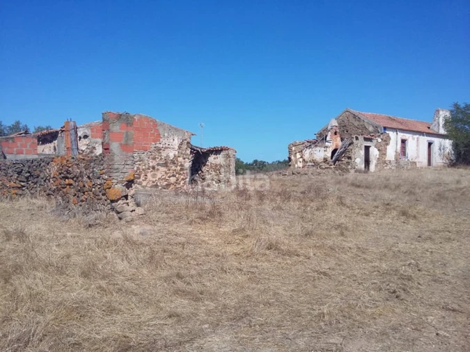 Quinta T2 para Venda em São Francisco da Serra Foto 3