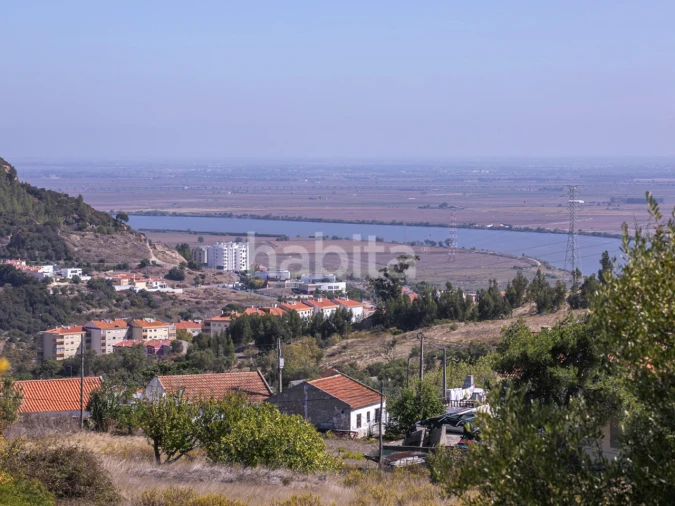 Terreno para Venda em Vila Franca de Xira Foto 2