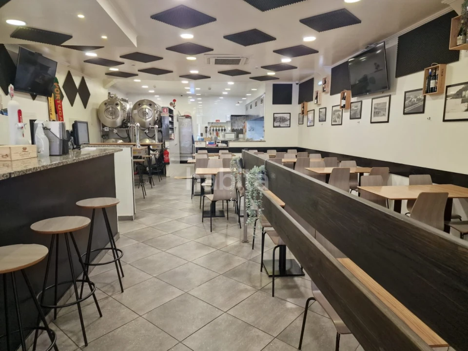 Negócio para Venda em Sines Foto 2