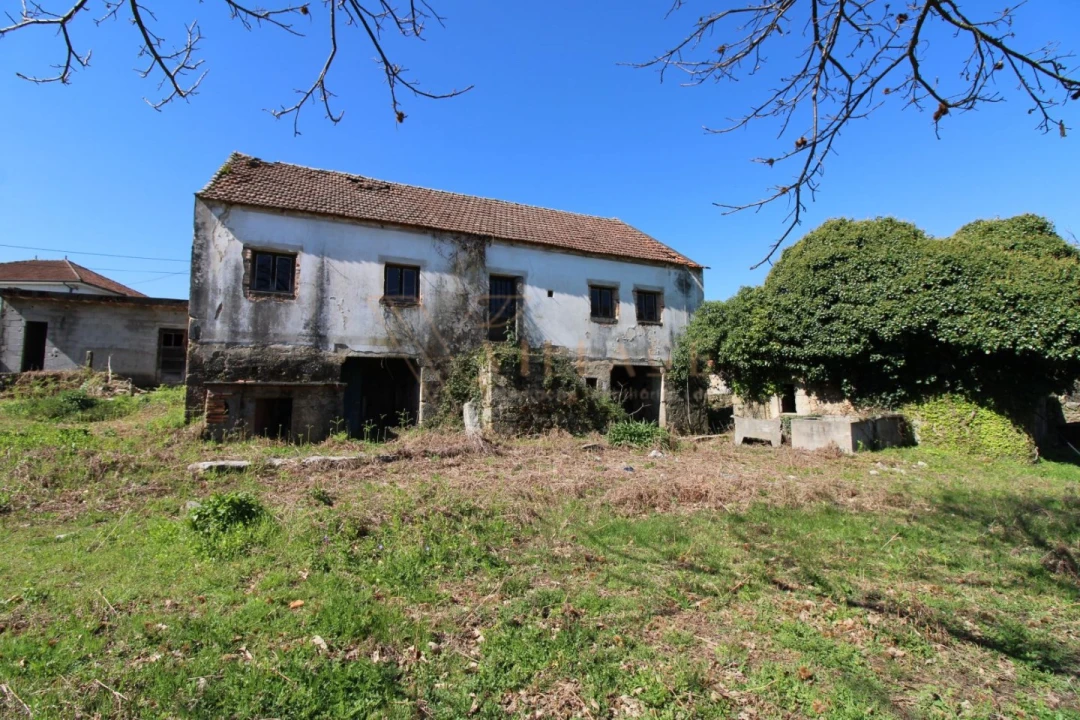 Moradia para Venda em Campos e Vila Meã Foto 1