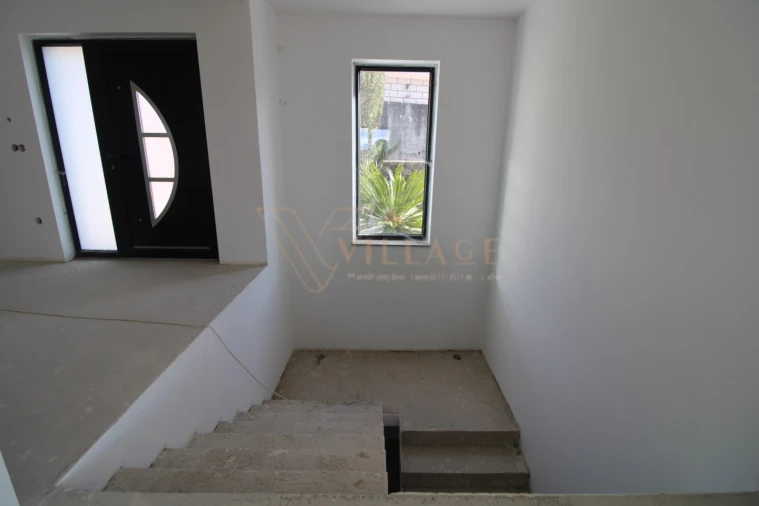 Moradia T4 para Venda em Loivo Foto 19