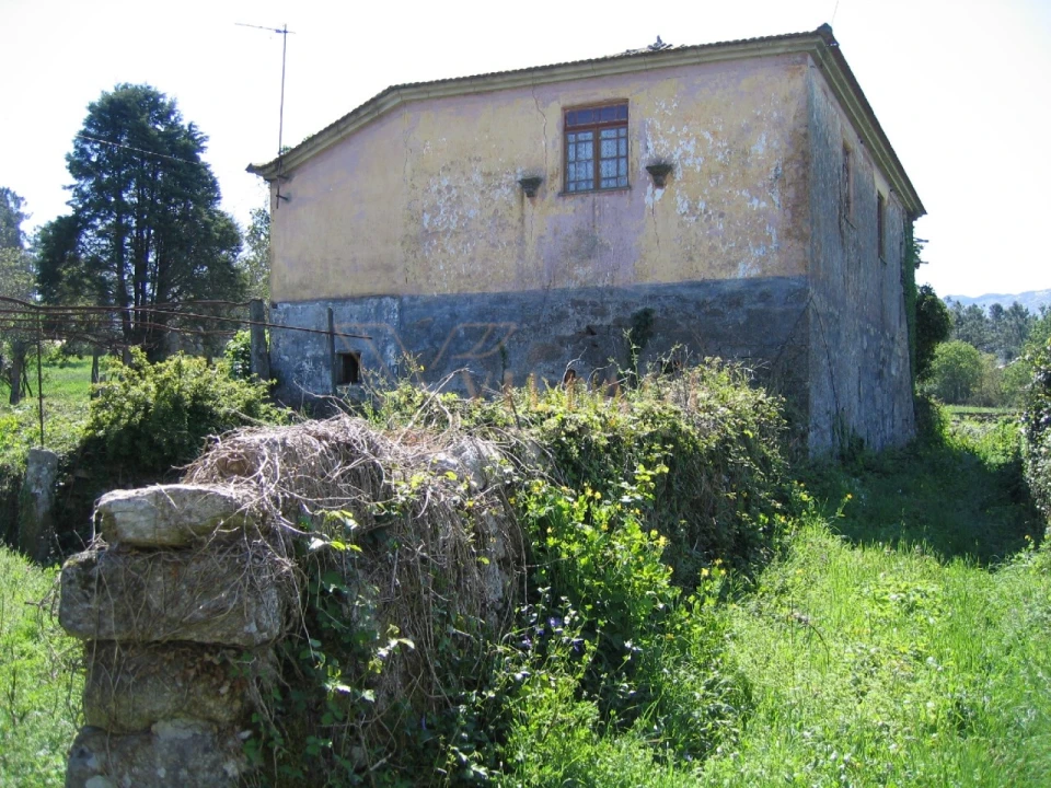 Moradia T2 para Venda em Campos e Vila Meã Foto 3
