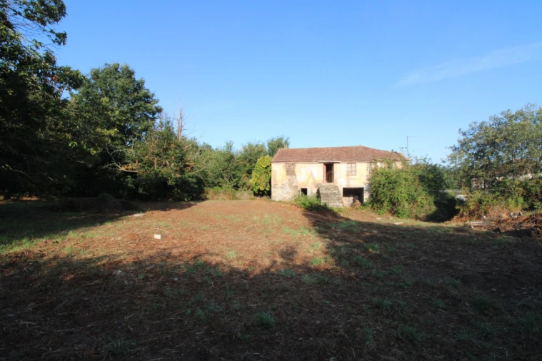 Moradia T2 para Venda em Campos e Vila Meã Foto 16