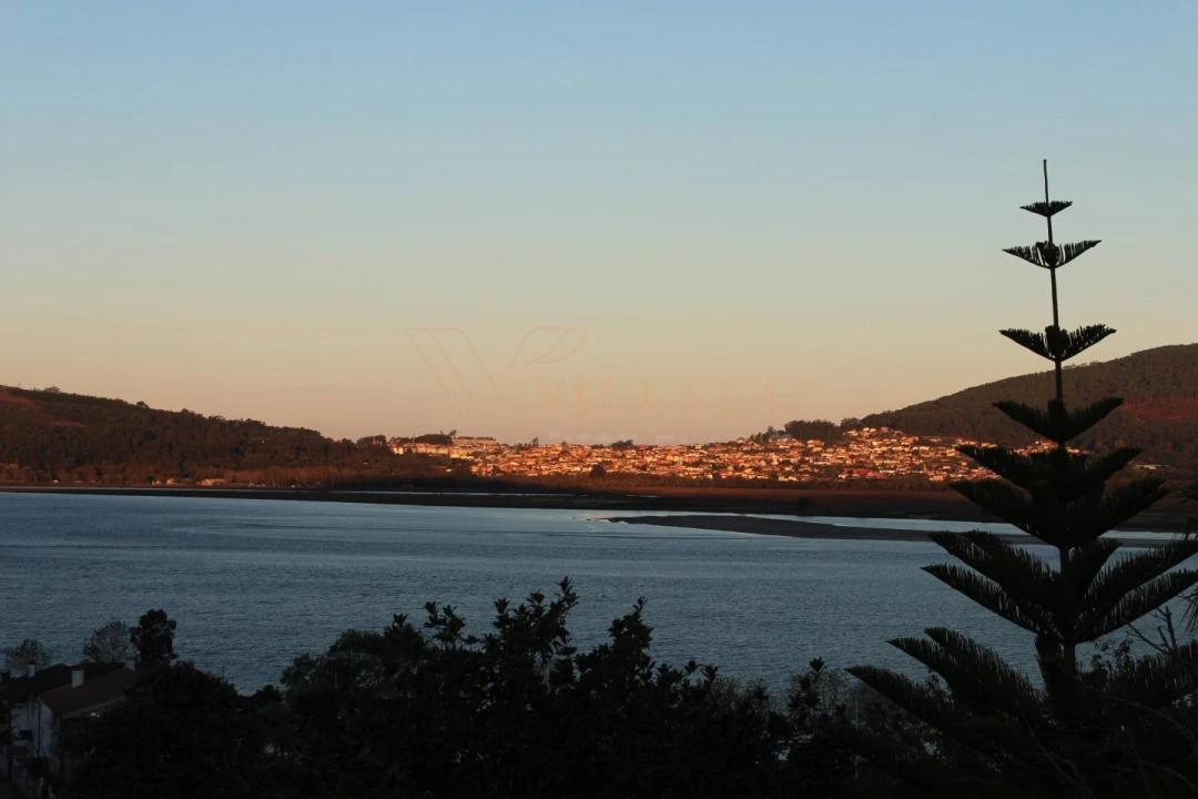 Moradia T4 para Venda em Seixas Foto 9