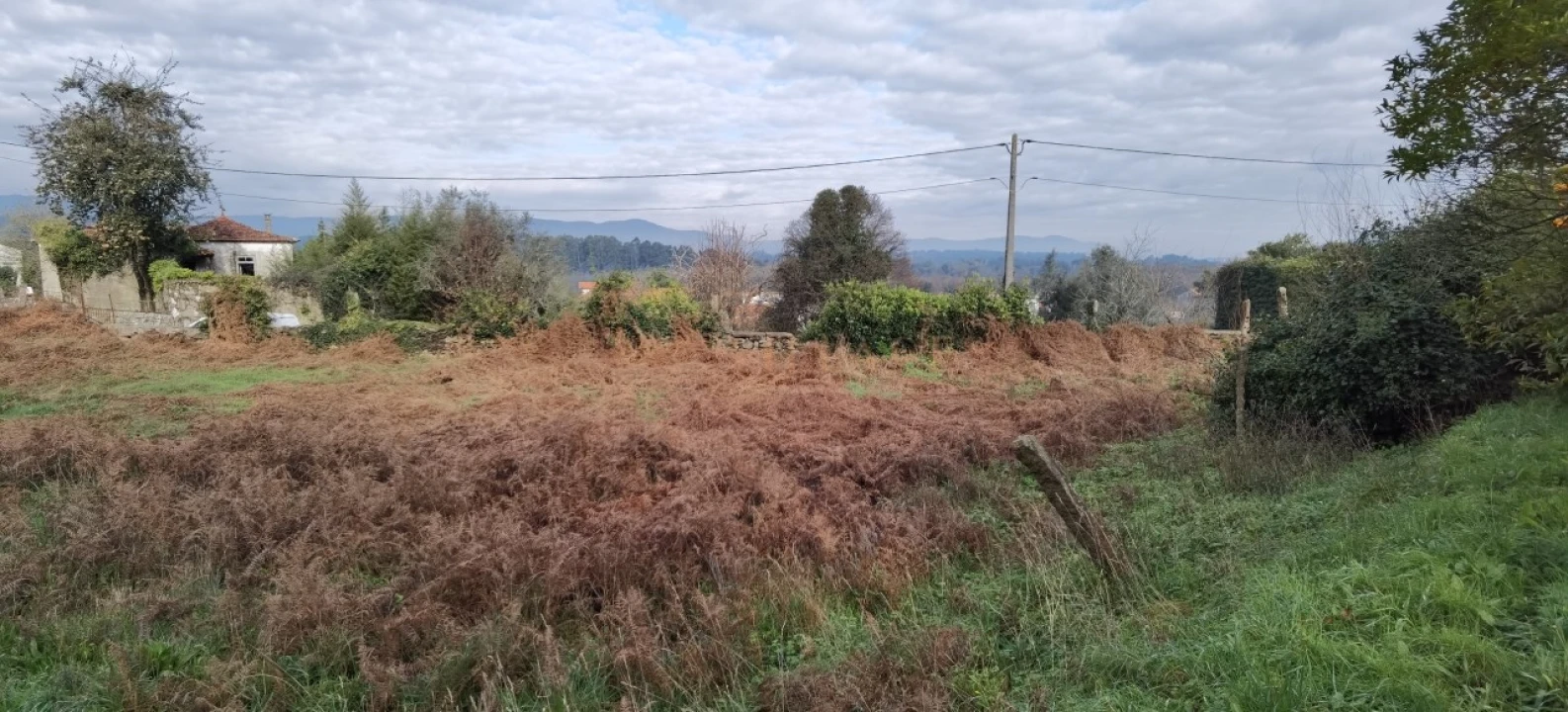 Moradia T2 para Venda em Gondarem Foto 7