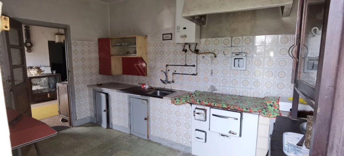 Moradia T2 para Venda em Gondarem Foto 16