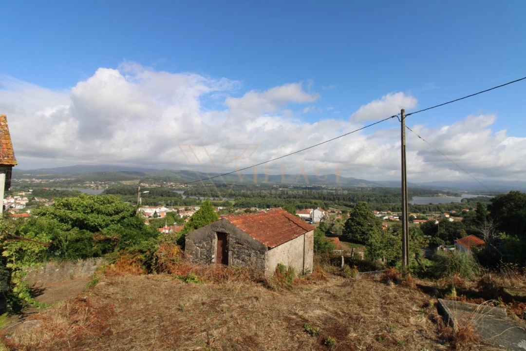 Terreno para Venda em Gondarem Foto 9