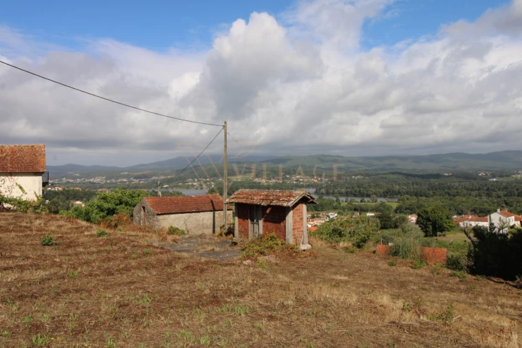 Terreno para Venda em Gondarem Foto 12