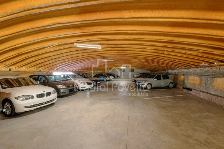 Negócio para Venda em Póvoa de Varzim, Beiriz e Argivai Foto 2