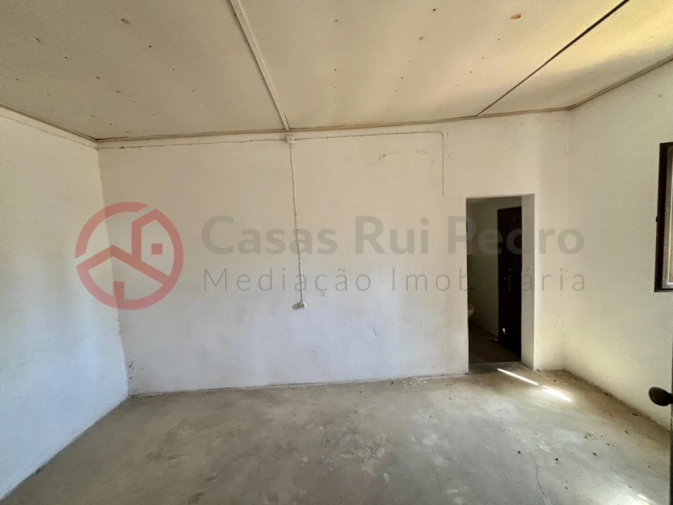 Quinta T2 para Venda em Couço Foto 30