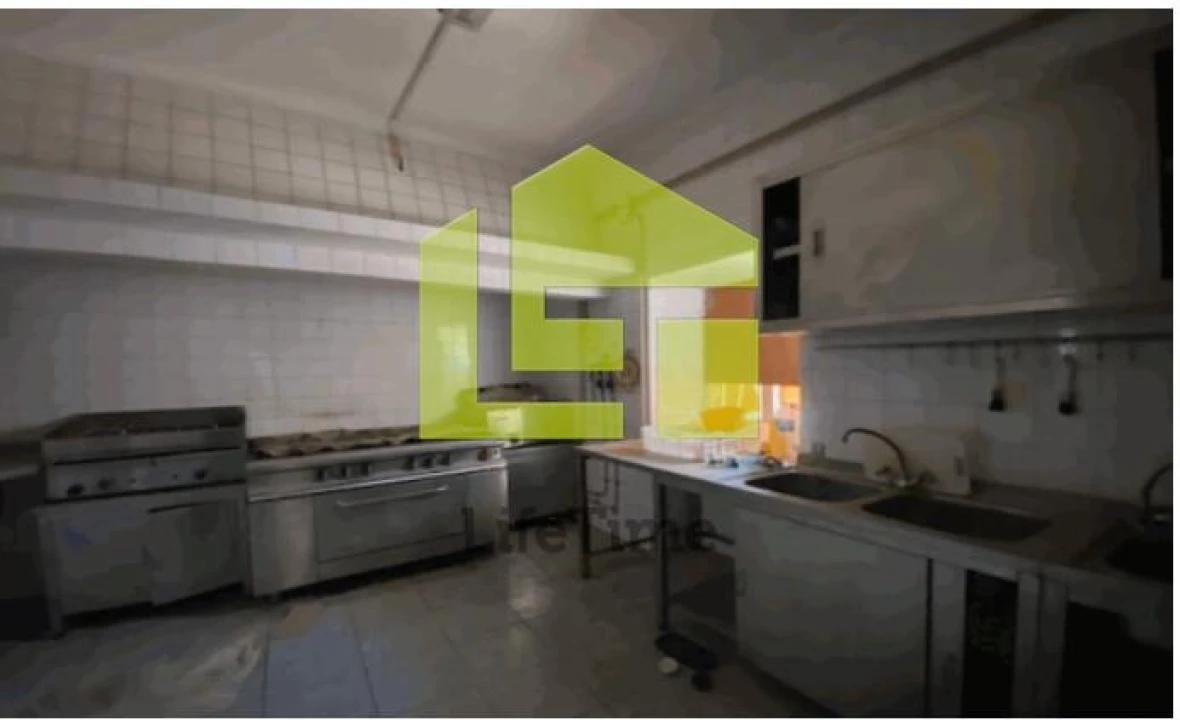 Loja para Venda em Pias Foto 3