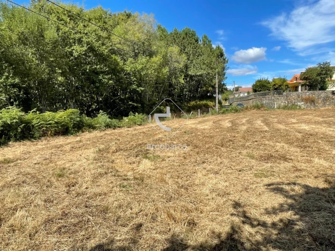 Terreno para Venda em Romarigães Foto 5
