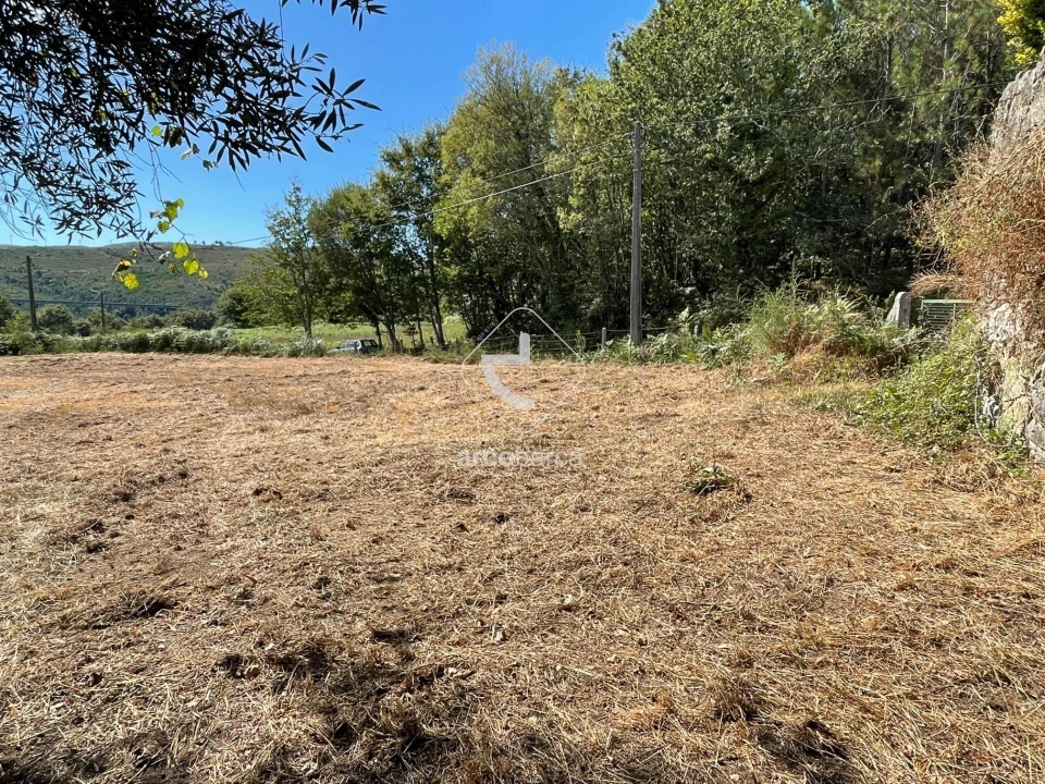 Terreno para Venda em Romarigães Foto 19